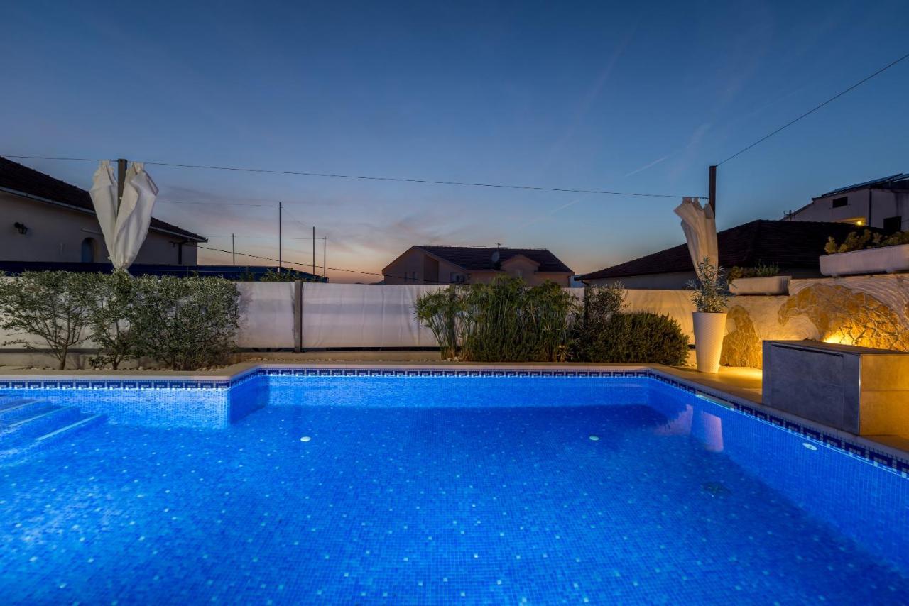 Villa Costa Blu With Pool By The Sea 特罗吉尔 外观 照片