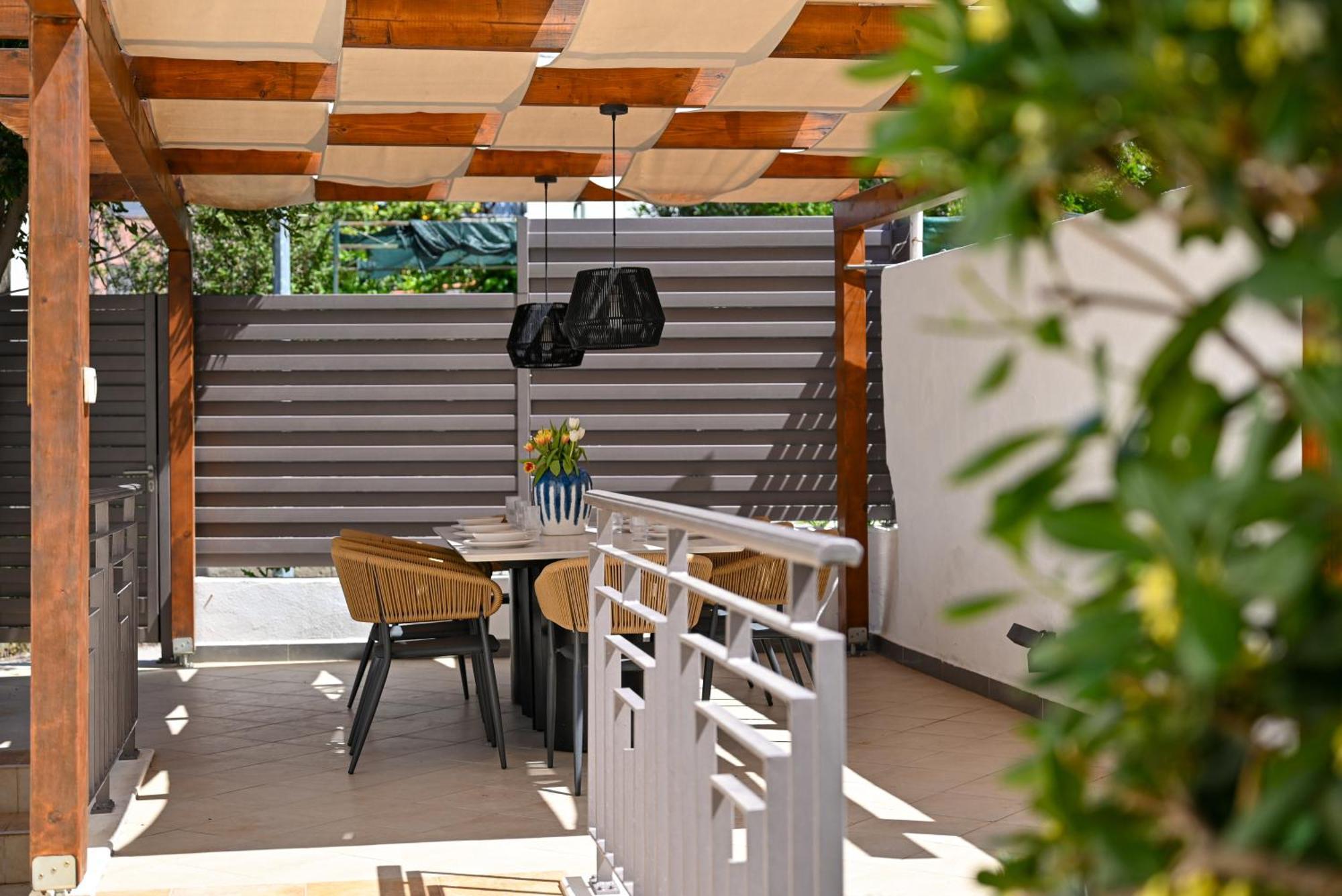 Villa Costa Blu With Pool By The Sea 特罗吉尔 外观 照片